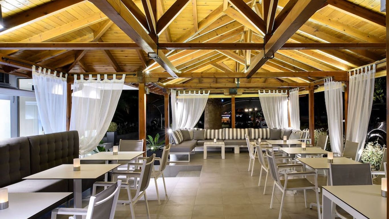 Gkeea Boutique Hotel