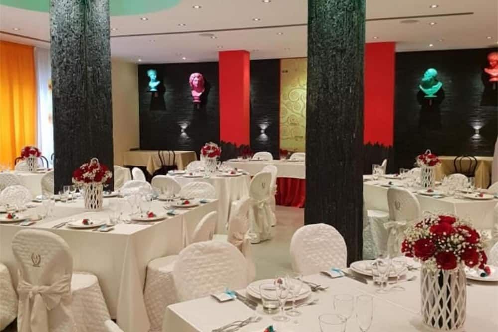 Hotel La Rosa dei Venti - Monte San Giusto - Sala ricevimenti
