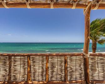 Horizonte Sereno. Soñaras despierto con el cantar de las olas y la vista al mar - Buenavista - Beach