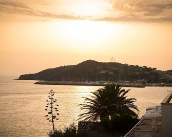 La Rosa dei Venti Resort - Piombino - Extérieur
