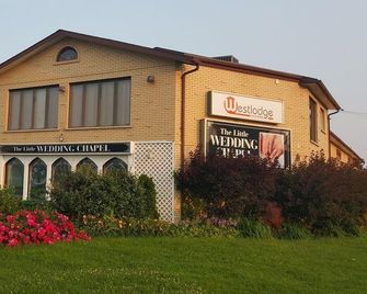 Rockwell Resort - Niagara Falls - Edificio