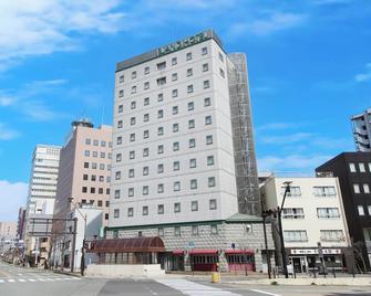 Island Hotel - Nagano - Building