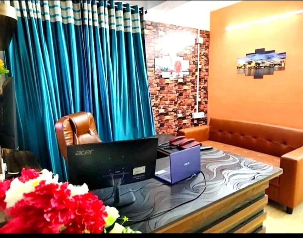 Shraddha Residency 2 thumbnail 3