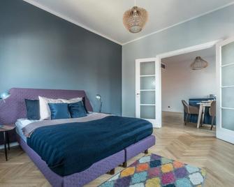 Greystone Suites & Apartments - Riga - Schlafzimmer