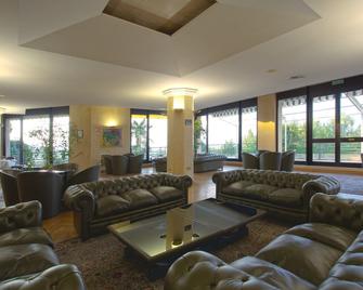 Hotel San Michele - Caltanissetta - Area lounge