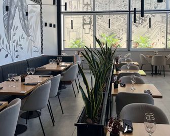 Days Inn & Suites by Wyndham La Plata - La Plata - Restaurant