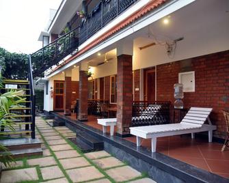 Aloha Homestay - Varkala - Patio