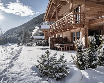 Valsegg Chalets Südtirol - luxury and private hideaway - Valles