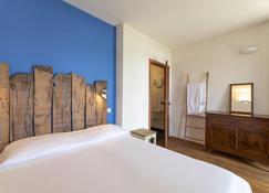 La Locanda Paradiso - Sant'Egidio - Bedroom