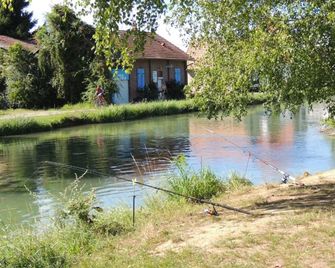 Camping du canal - Kembs - Vista del exterior