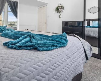 Garturk Apartment by Klass Living Coatbr - Coatbridge - Bedroom