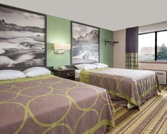 Super 8 by Wyndham Green River - Green River - Bedroom