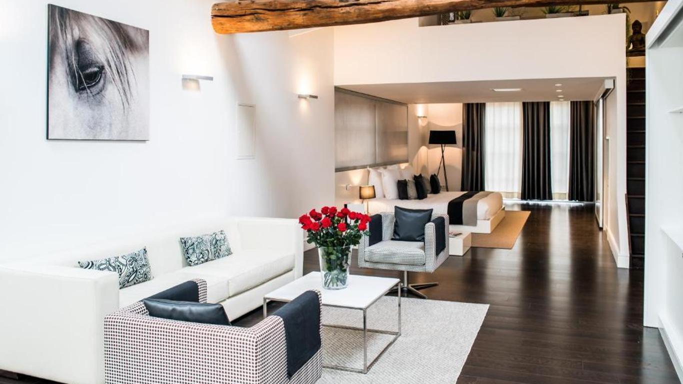 Les Pleiades Hotel-Spa-Restaurant