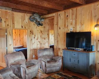 The Hideaway Cabin - Caribou - Sala de estar
