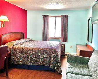 Budget Inn Richlands Claypool Hill - Cedar Bluff - Bedroom