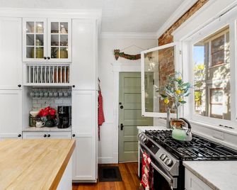 North Vernon~ Vintage Retreat In The Of Prescott - Прескотт - Кухня