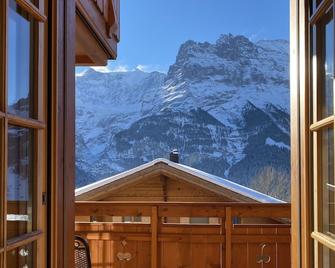 Apartment Chalet Snowflake by Interhome - Grindelwald - Balcó