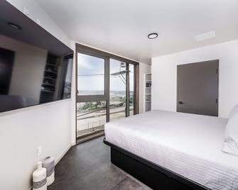 سيتي24 هوتل ليتل إيتالي ميشن هيلز - سان دييغو - غرفة نوم