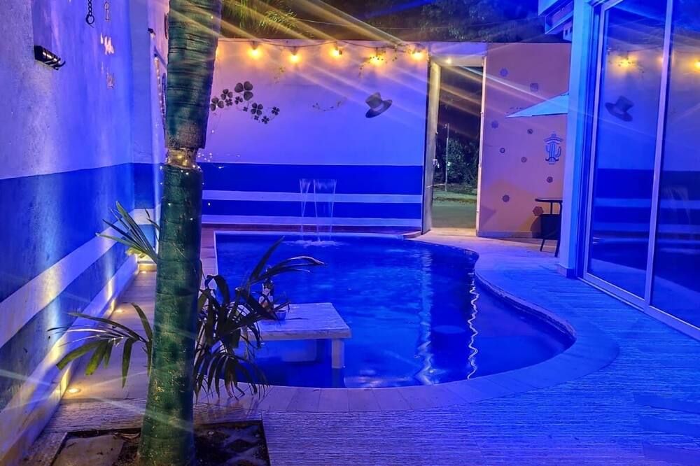 Cancún Hotel Boutique & Hostel - Cancún - Pool