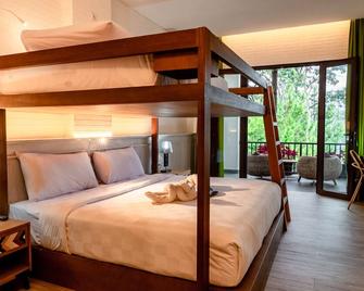Jambuluwuk Convention Hall & Resort Batu - Batu - Bedroom
