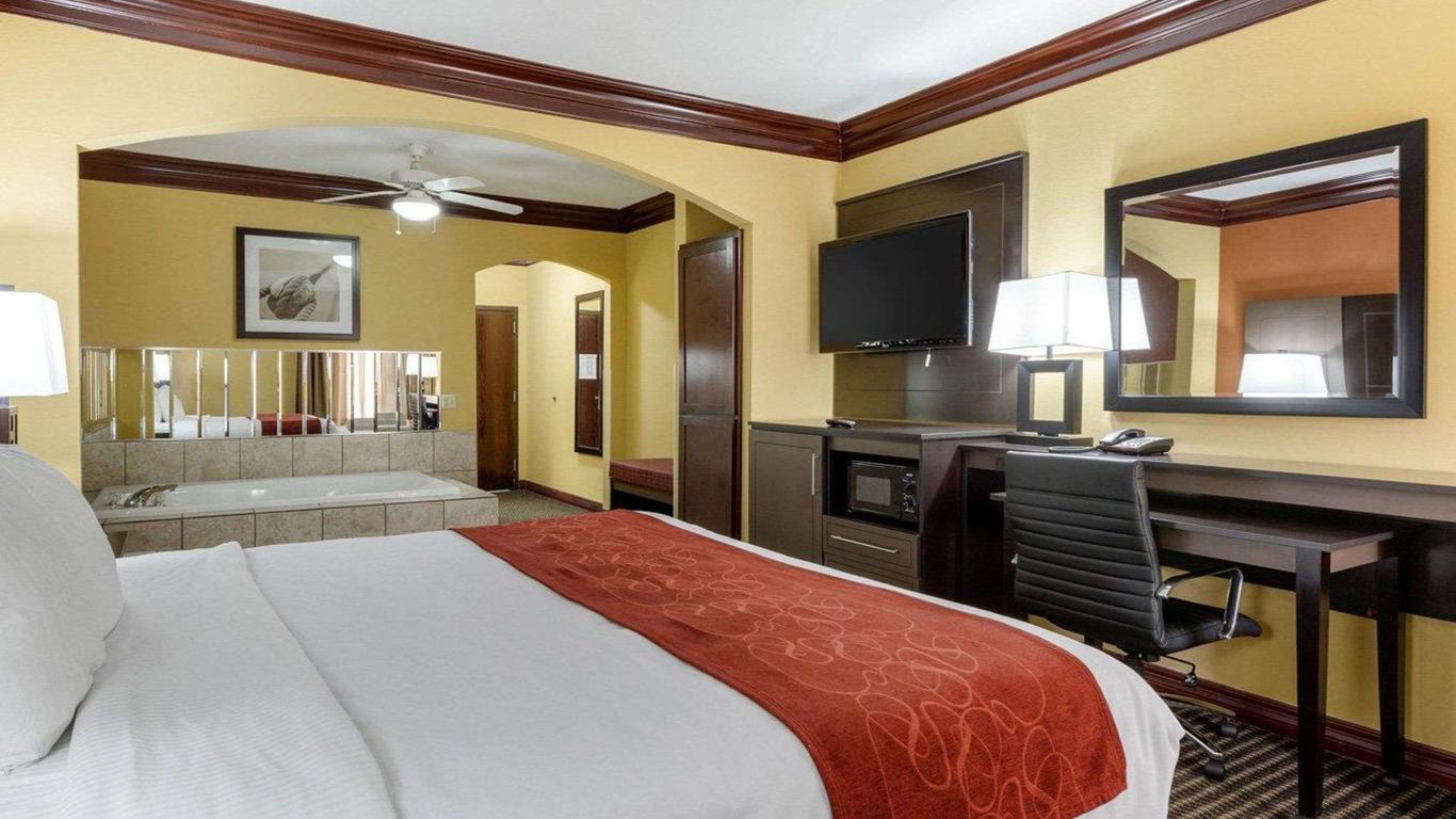 Comfort Suites Lake Jackson Clute