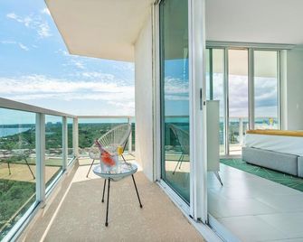 Miami Vacation Rentals - Coconut Grove - Miami - Balcony