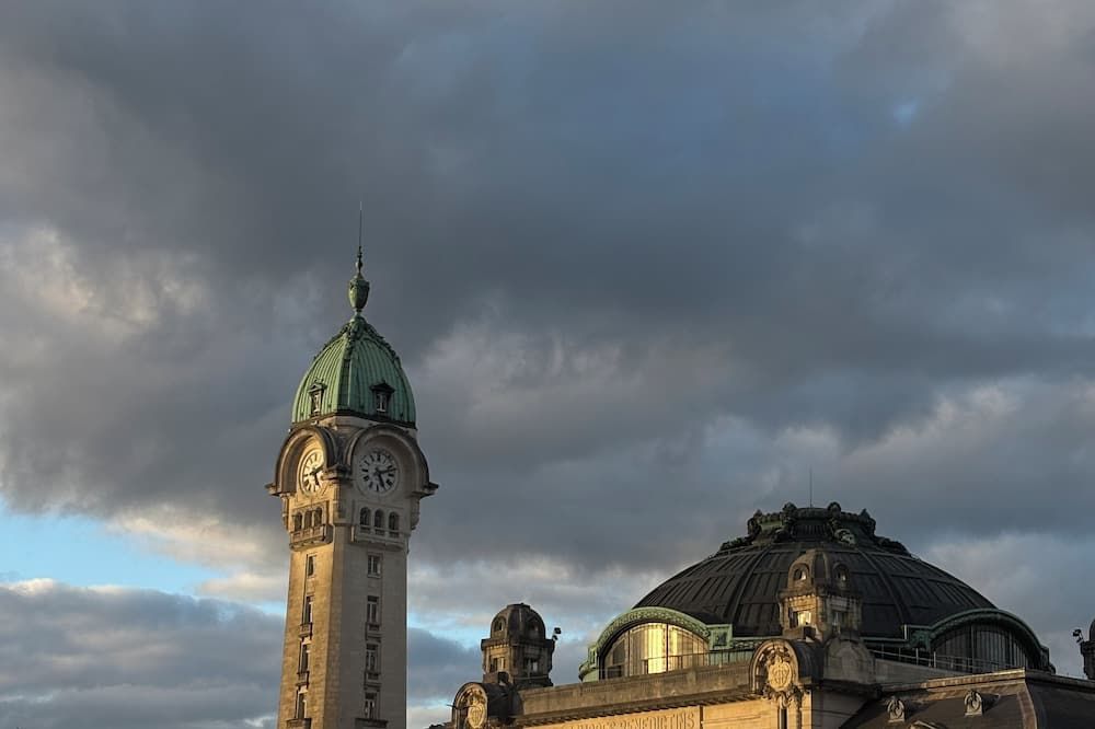 Kyriad Limoges Centre Gare - Atrium - Limoges