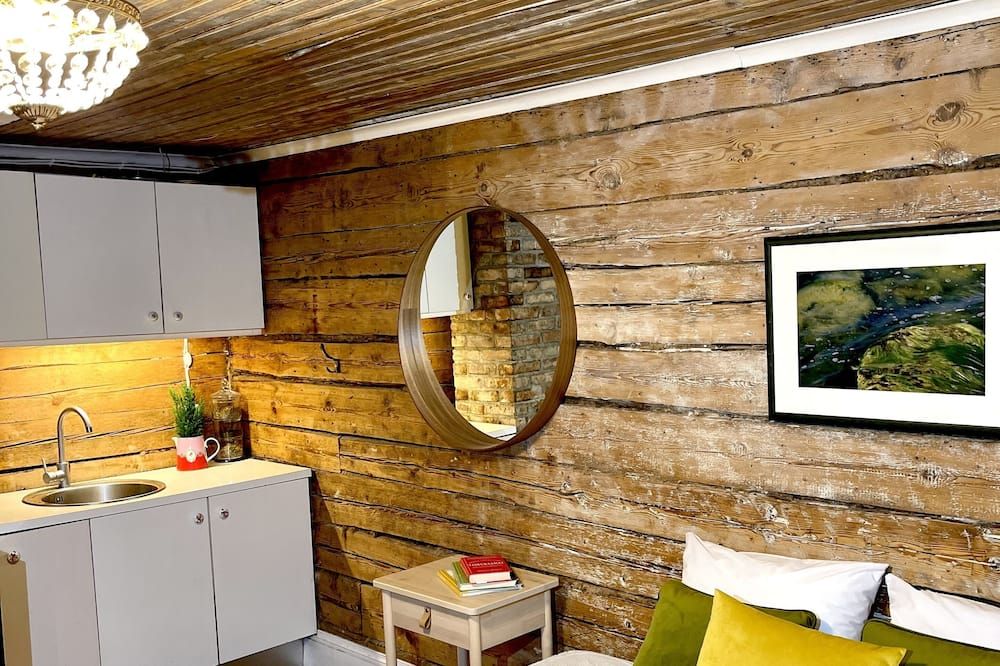 Marta 8 - House & Garden