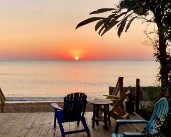 Bay Side Retreat, Hays Beach Chesapeake Bay - Scotland - Patio