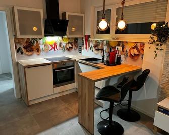 Apartments Olive Garden 2 - Novalja - Kitchen