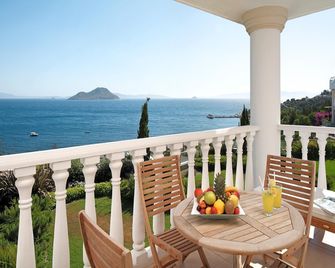 Sianji Well-Being Resort - Bodrum - Balcón