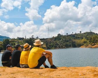 Casa Encuentro - Guatapé