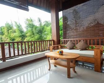 Flamboyant Villa Ubud - Gianyar - Balkon