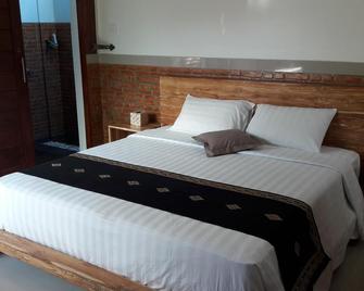 Astana Swaha Estate - Sidemen - Bedroom