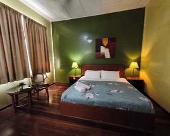 Qurata Riverside Resort - Kuala Terengganu