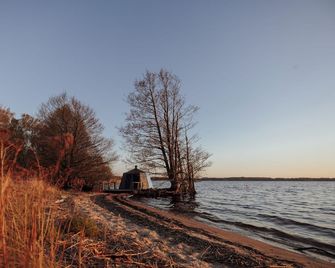 Yggdrasil Igloo Water Huts Skåne - Höör