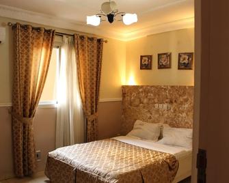 Indra Hotel - Yaundé - Habitación