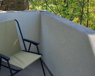 Apartment Da Lia - Momjan - Balcony