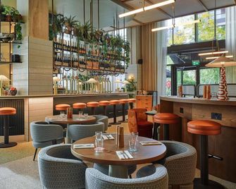 Tribe London Canary Wharf - London - Bar