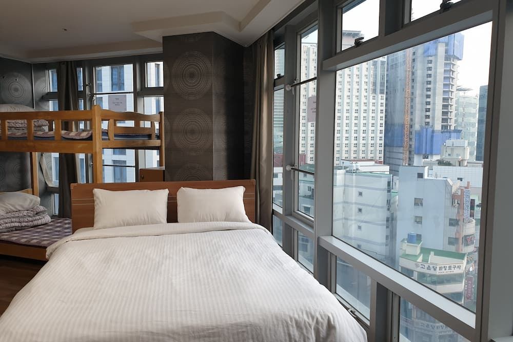 Popcorn Hostel Haeundae