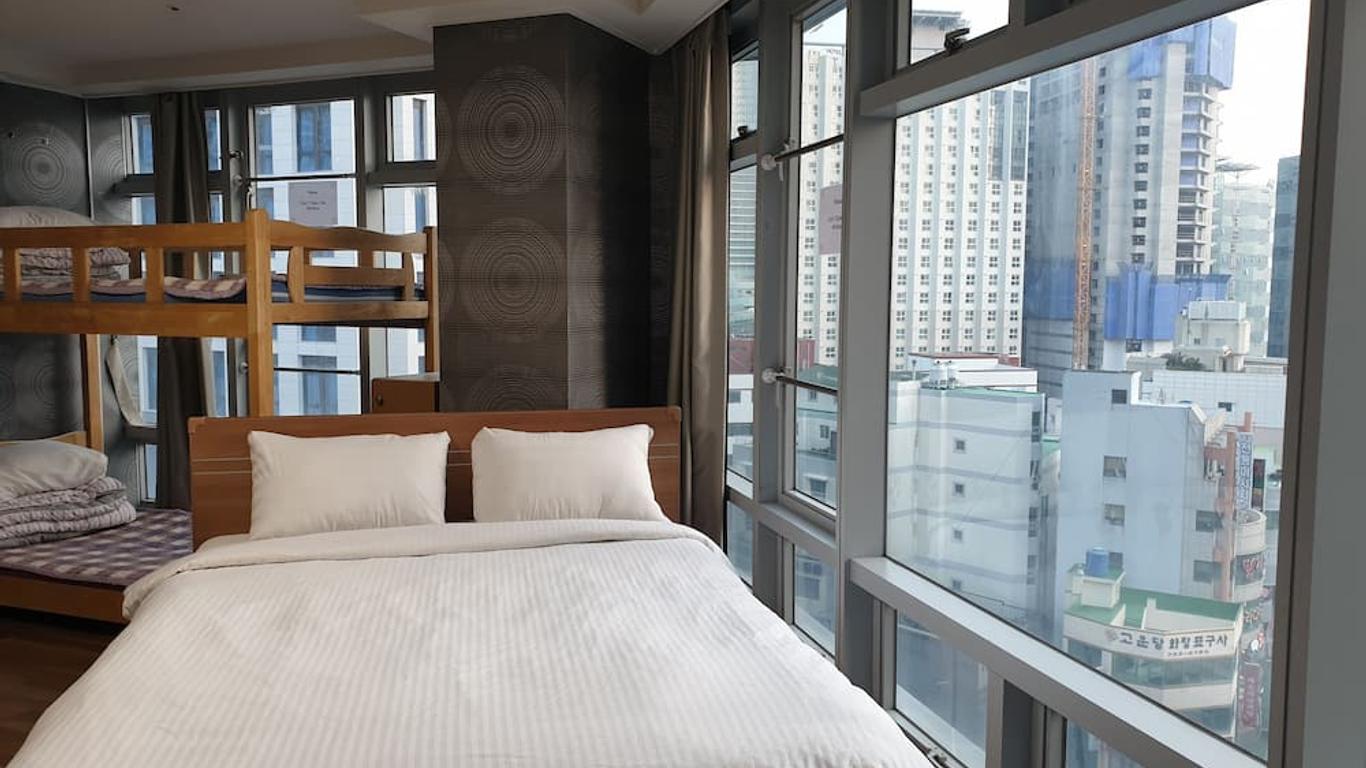 Popcorn Hostel Haeundae