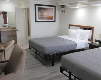Best Inn - Santa Ana - Schlafzimmer