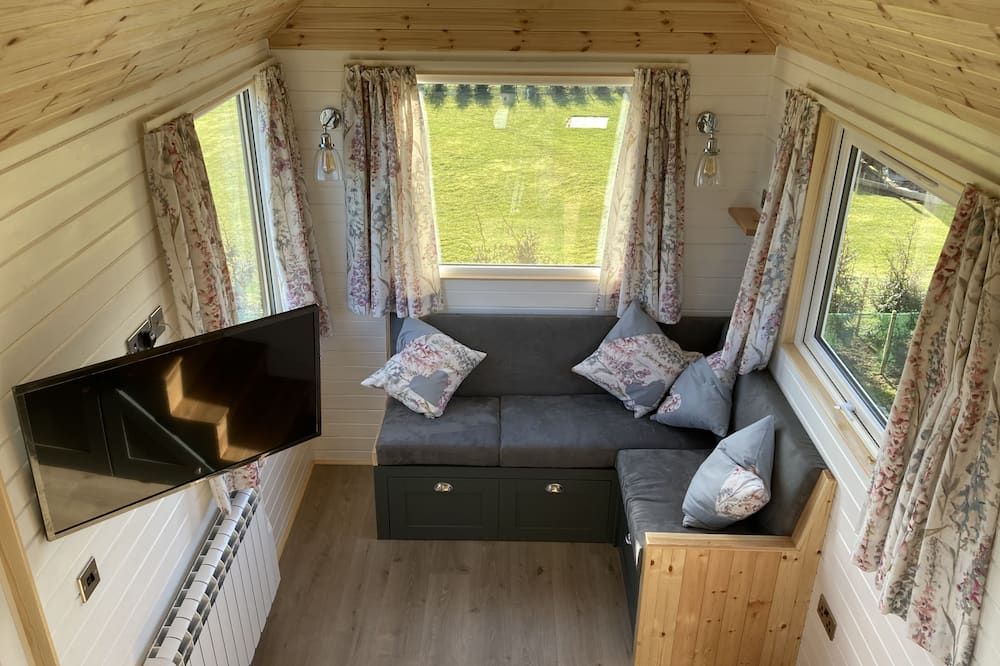 The Cedar Tiny House - איימאות' - סלון