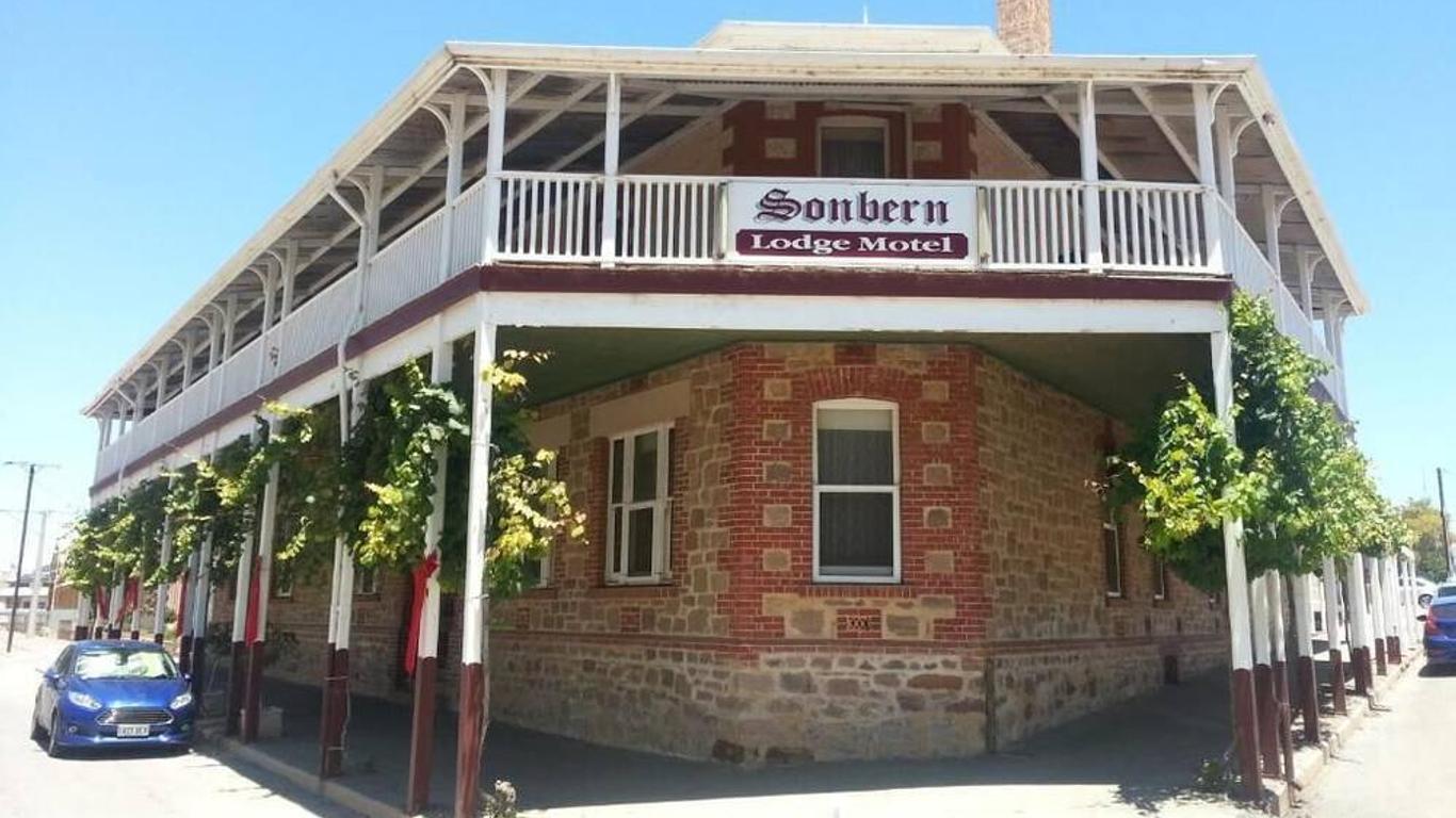 سونبرن لودج موتل