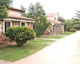 Hotel Le Rose - San Teodoro