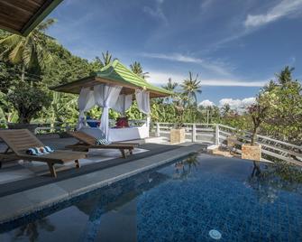 Villa Suari I - Manggis - Bể bơi