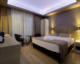 فندق Arus - اشكيسهير - غرفة نوم