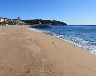 Piso Jover - Lloret de Mar - Beach