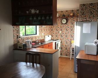 Riverfront Cottage Waipu - Waipu - Cuisine