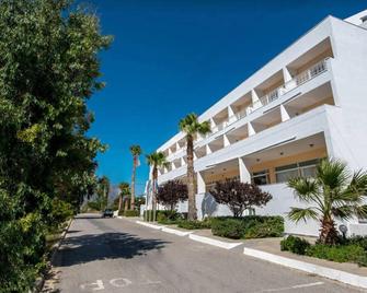 Kris Mari - Kardamena - Edificio